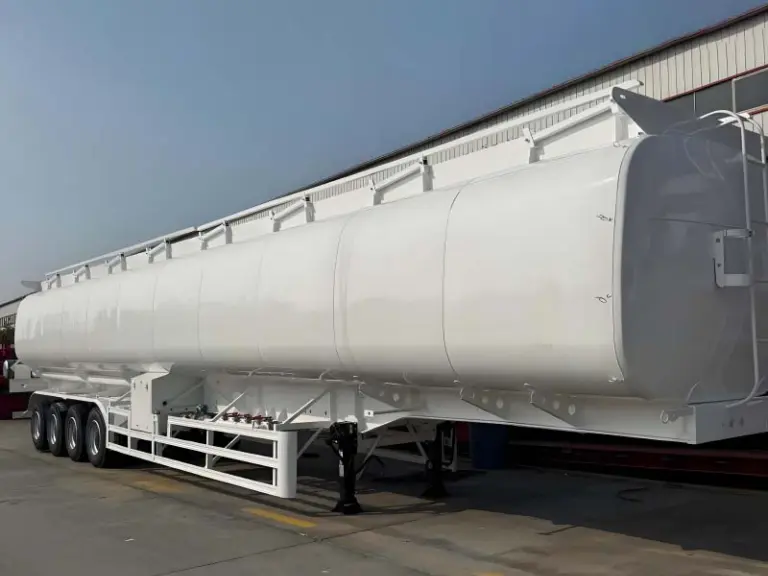 4-Axle Liquid Fuel Tank Semi-Trailer